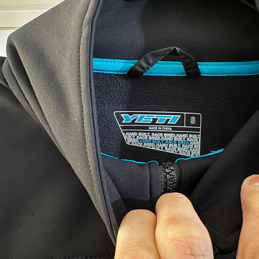 Yeti Cycles Jacket – Mens Size Small - Picture 2 of 3